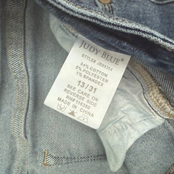 Judy Blue 13/31 SkInny Fit Style #JB88364 - Picture 3 of 3